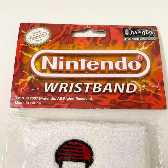 Nintendo Super Mario Know Your Mushroom Athletic Wristband - Picture 6 of 14